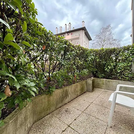 Apartment T1 Confortable A 2 Pas Du Centre D'annecy Avec Parking Et Terrasse - Fr-1-432-44 Annecy